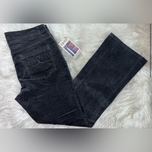 IZOD Matchstick Just Right Bootcut Corduroy Pants Size 12 NWT - Picture 7 of 10